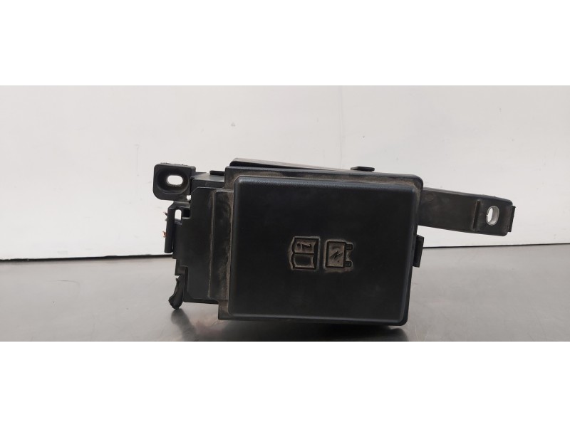 Recambio de caja reles / fusibles para jaguar xf r-sport awd referencia OEM IAM GX7314A067CA  