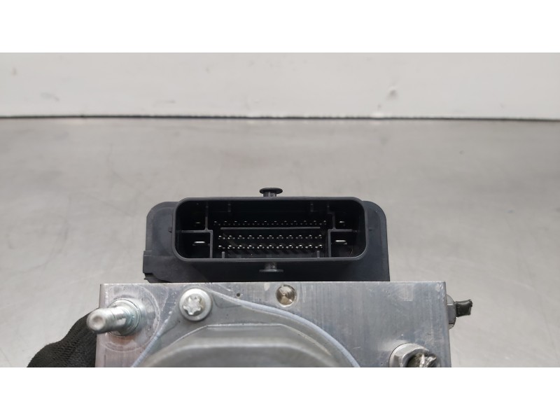 Recambio de abs para renault clio iv life referencia OEM IAM 476607694R   Recambio de abs para renault clio iv life referencia OEM IAM 476607694R