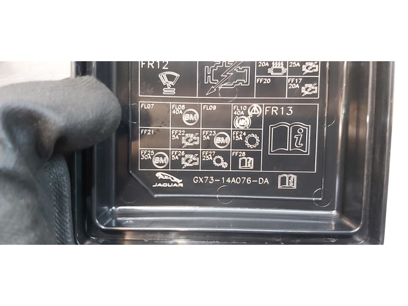 Recambio de caja reles / fusibles para jaguar xf r-sport awd referencia OEM IAM GX7314A067CA  