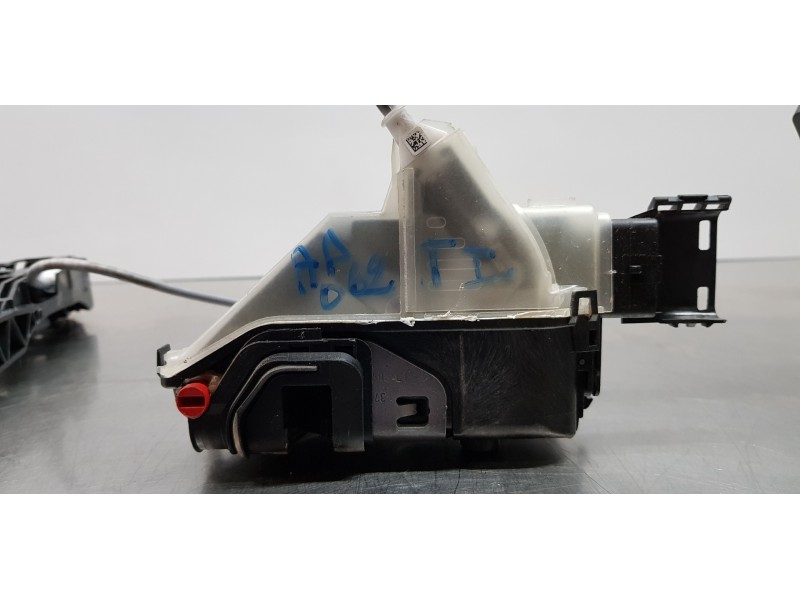 Recambio de cerradura puerta trasera izquierda para peugeot 2008 (p1) allure referencia OEM IAM 9830560180  