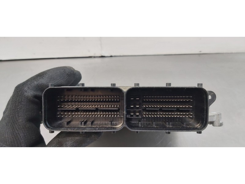 Recambio de centralita motor uce para jaguar xf r-sport awd referencia OEM IAM T4A24939  