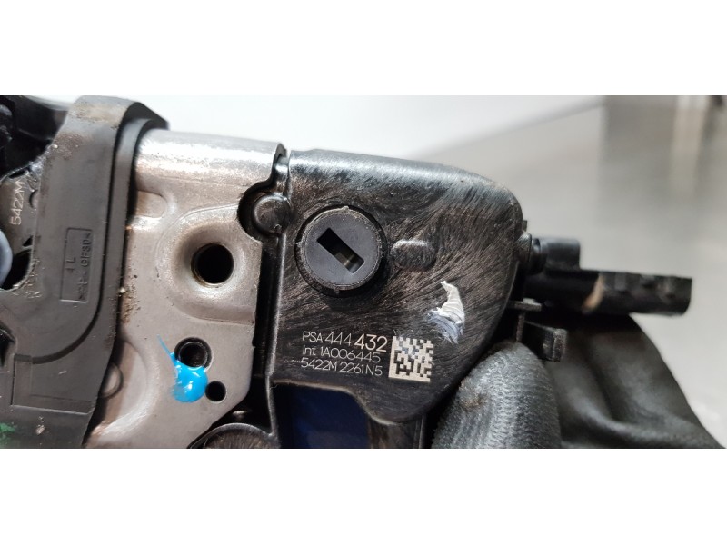 Recambio de cerradura puerta trasera izquierda para peugeot 2008 (p1) allure referencia OEM IAM 9830560180  