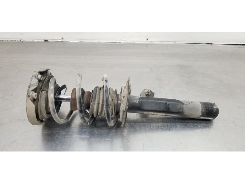 Recambio de amortiguador delantero izquierdo para bmw serie x1 (f48) sdrive18d referencia OEM IAM 31316861691  