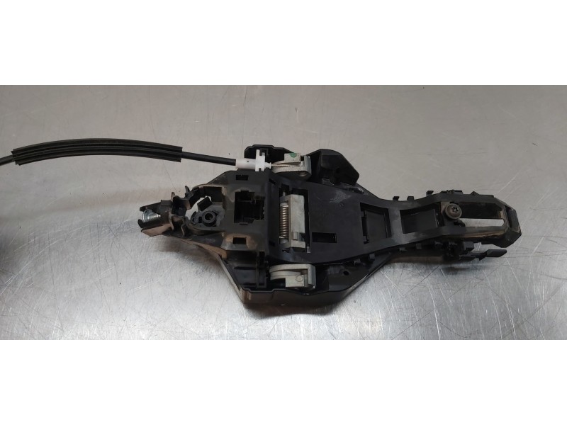 Recambio de cerradura puerta delantera derecha para jaguar xf r-sport awd referencia OEM IAM T2H17430  