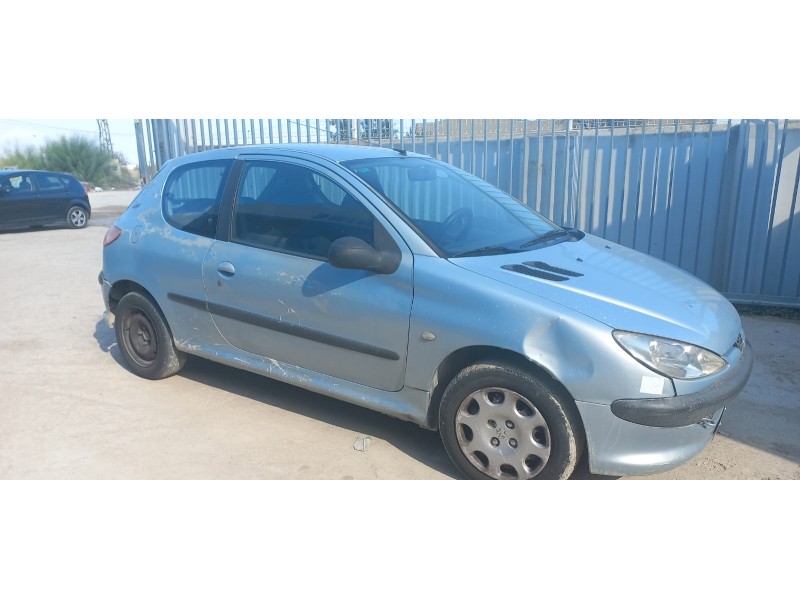 peugeot 206 berlina del año 2004