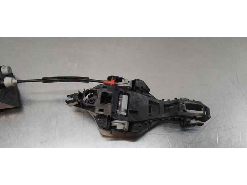 Recambio de cerradura puerta trasera derecha para jaguar xf r-sport awd referencia OEM IAM T2H17438  