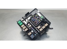 Recambio de caja reles / fusibles para hyundai tucson tl referencia OEM IAM 91450D7251  