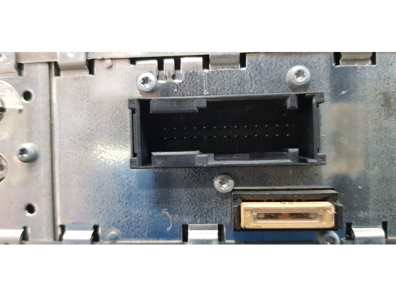 Recambio de pantalla multifuncion para mercedes clase s (w220) berlina 320 (220.065) referencia OEM IAM A2208200389   Recambio de pantalla multifuncion para mercedes clase s (w220) berlina 320 (220.065) referencia OEM IAM A2208200389