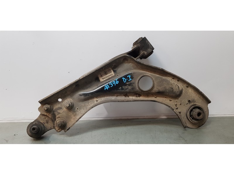 Recambio de brazo suspension inferior delantero izquierdo para citroen c4 picasso seduction referencia OEM IAM 9678311380  