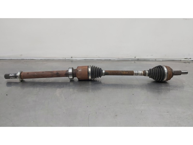 Recambio de transmision delantera derecha para renault clio iv life referencia OEM IAM 391009101R  