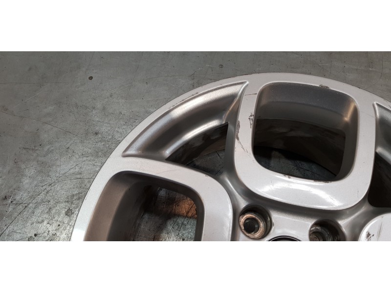 Recambio de llanta para citroen c4 cactus live referencia OEM IAM 9802911977   Recambio de llanta para citroen c4 cactus live referencia OEM IAM 9802911977