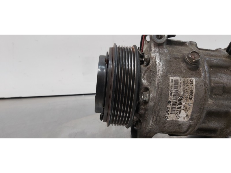 Recambio de compresor aire acondicionado para jaguar xf r-sport awd referencia OEM IAM C2D56291  