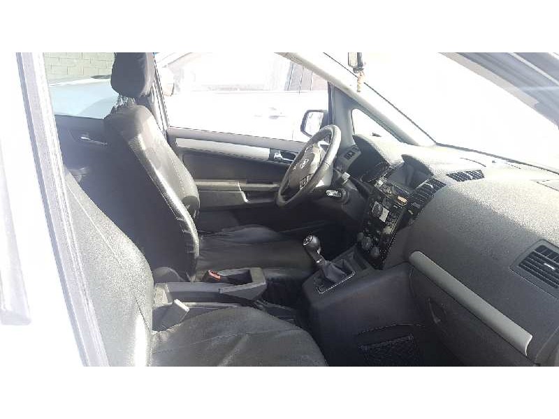 opel zafira b del año 2014 opel zafira b del año 2014