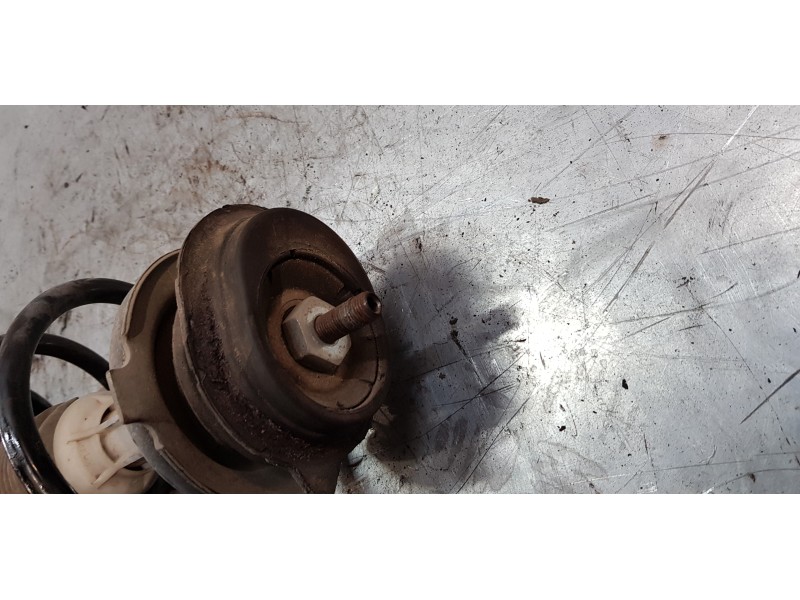 Recambio de amortiguador delantero izquierdo para ford ka (ccu) titanium+ referencia OEM IAM 50710805  