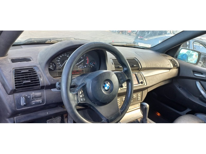 bmw x5 (e53) del año 2004