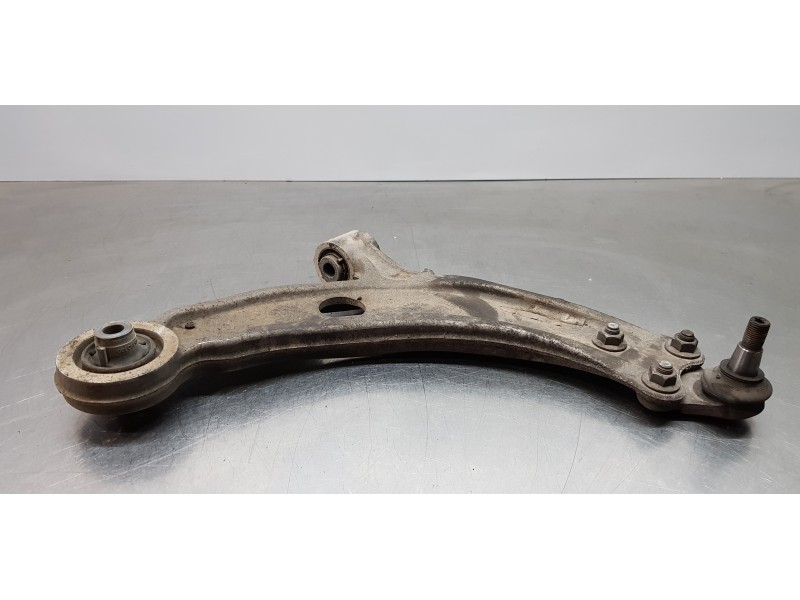 Recambio de brazo suspension inferior delantero derecho para peugeot 308 sw access referencia OEM IAM 9820081280   Recambio de brazo suspension inferior delantero derecho para peugeot 308 sw access referencia OEM IAM 9820081280