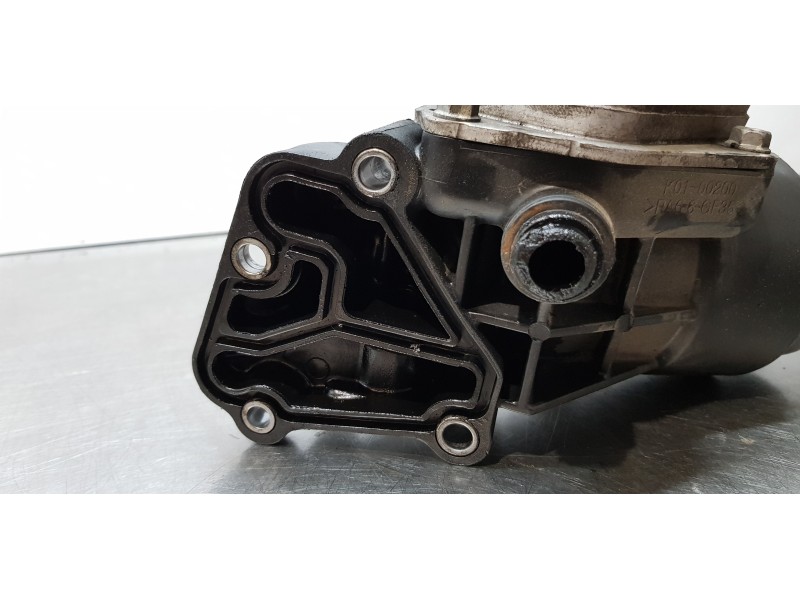 Recambio de enfriador aceite motor para hyundai i40 premium referencia OEM IAM 264102A300  