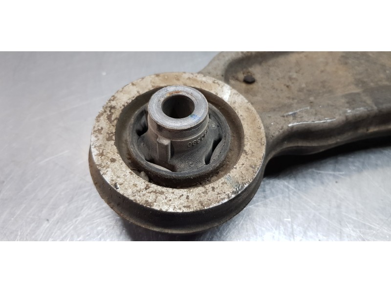 Recambio de brazo suspension inferior delantero derecho para peugeot 308 sw access referencia OEM IAM 9820081280   Recambio de brazo suspension inferior delantero derecho para peugeot 308 sw access referencia OEM IAM 9820081280