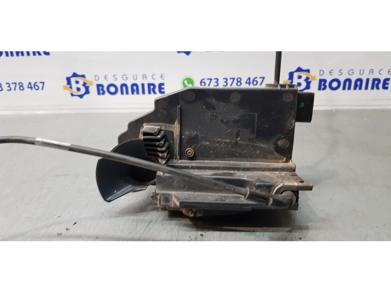 Recambio de cerradura puerta delantera derecha para citroen c4 picasso seduction referencia OEM IAM 9810310280  
