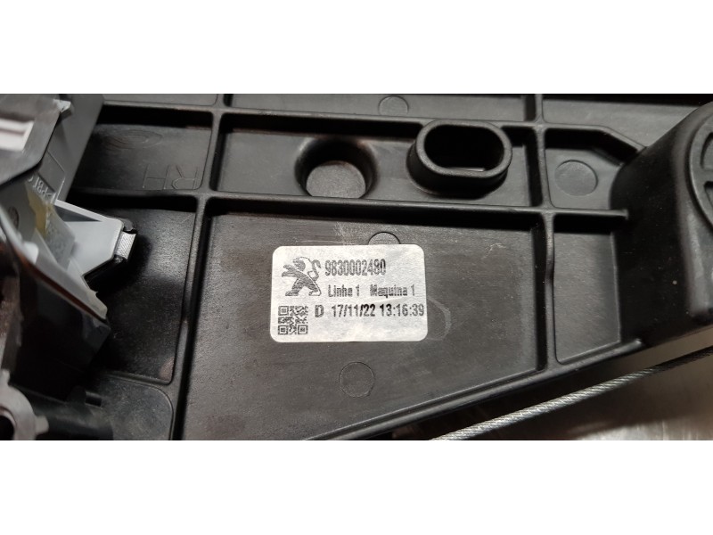 Recambio de elevalunas trasero derecho para peugeot 2008 (p1) allure referencia OEM IAM 9830002480  