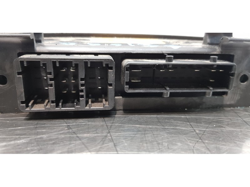 Recambio de centralita asientos para mercedes clase s (w220) berlina 400 cdi (220.028) referencia OEM IAM 2208203285  