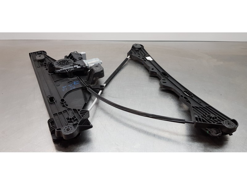 Recambio de elevalunas delantero izquierdo para peugeot 2008 (p1) allure referencia OEM IAM 9828130780  