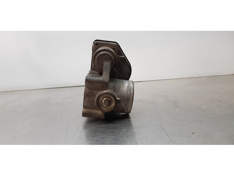 Recambio de caja mariposa para ford focus berlina (cap) titanium referencia OEM IAM 2S6U9E927D   Recambio de caja mariposa para ford focus berlina (cap) titanium referencia OEM IAM 2S6U9E927D