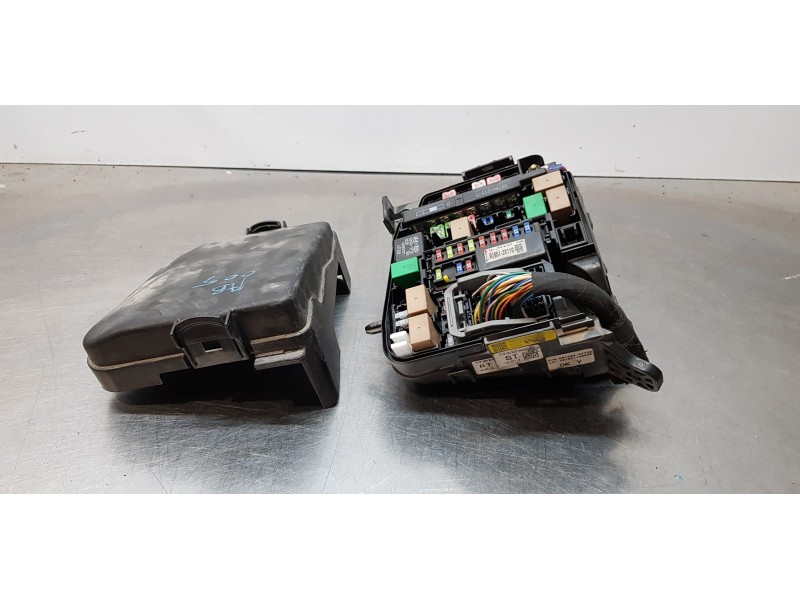 Recambio de caja reles / fusibles para kia carens ( ) drive referencia OEM IAM 919513X110   Recambio de caja reles / fusibles para kia carens ( ) drive referencia OEM IAM 919513X110