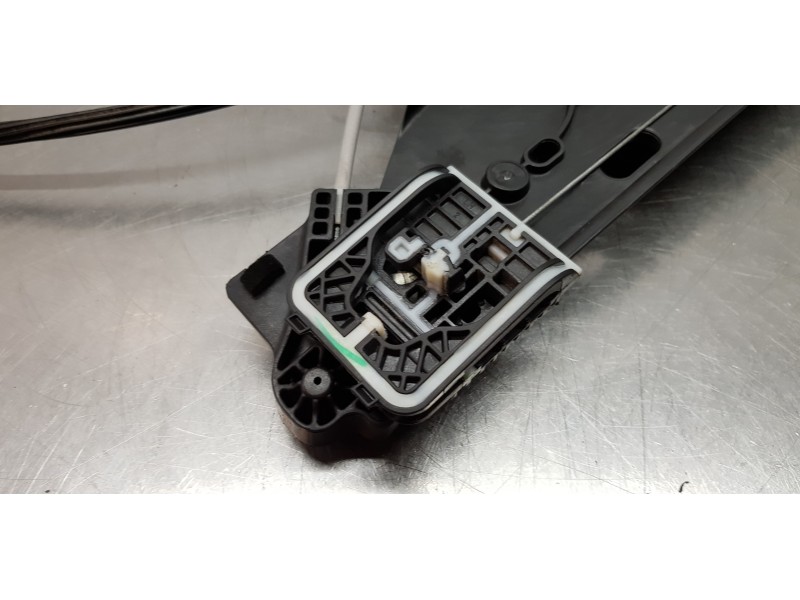 Recambio de elevalunas delantero izquierdo para peugeot 2008 (p1) allure referencia OEM IAM 9828130780  