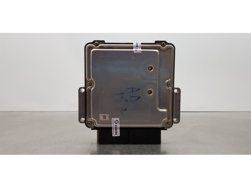 Recambio de centralita motor uce para alfa romeo stelvio (630) basis q4 referencia OEM IAM 50552130 0281033903 