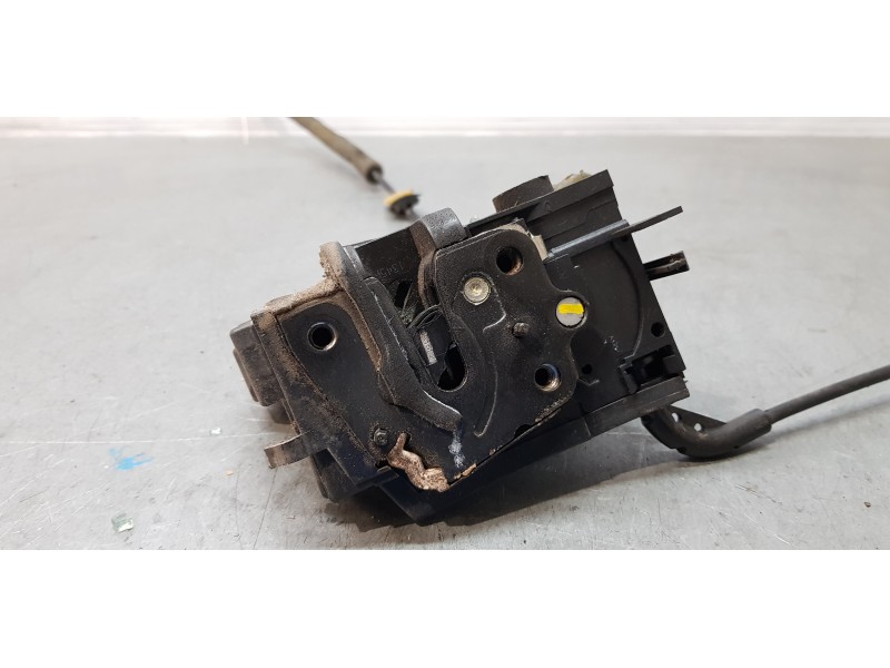 Recambio de cerradura puerta trasera izquierda para citroen c4 picasso seduction referencia OEM IAM 9810310880  