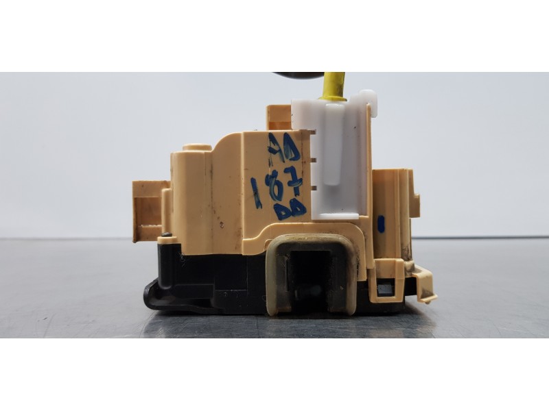 Recambio de cerradura puerta delantera derecha para alfa romeo stelvio (630) basis q4 referencia OEM IAM 50536541  