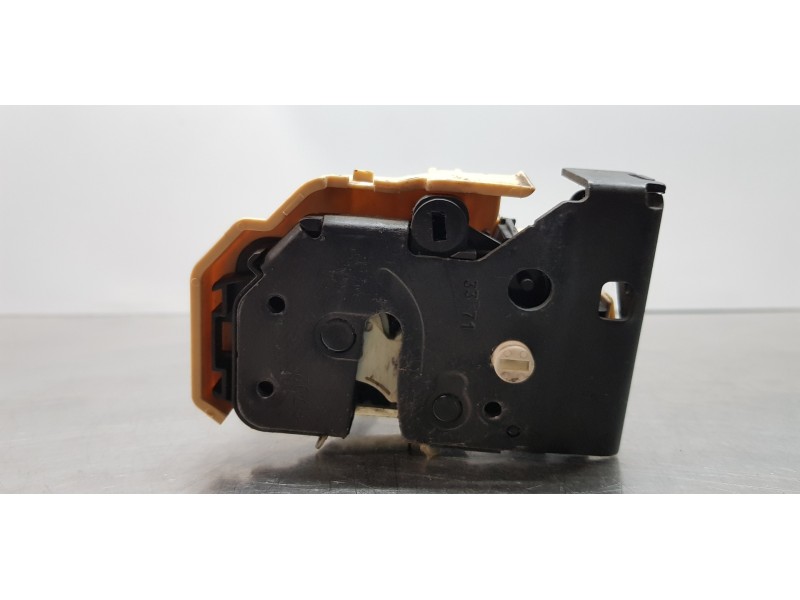 Recambio de cerradura puerta trasera derecha para alfa romeo stelvio (630) basis q4 referencia OEM IAM 50536547  