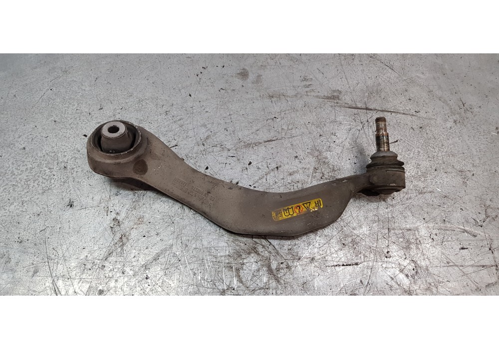 Recambio de brazo suspension inferior delantero izquierdo para bmw serie 5 lim. (f10) 530d referencia OEM IAM 31126775971  