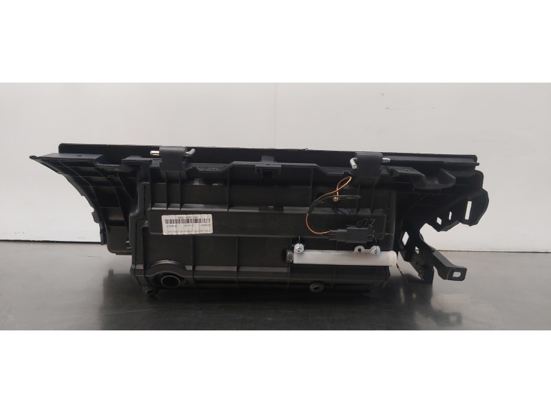 Recambio de guantera para jaguar xf r-sport awd referencia OEM IAM T2H21764PVJ  