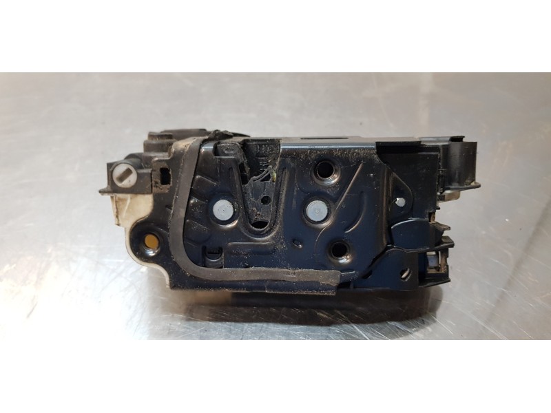 Recambio de cerradura puerta trasera izquierda para volkswagen jetta (162) sport referencia OEM IAM 5K4839015F   Recambio de cerradura puerta trasera izquierda para volkswagen jetta (162) sport referencia OEM IAM 5K4839015F