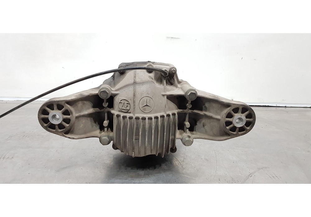 Recambio de diferencial trasero para mercedes clase m (w164) 320 / 350 cdi (164.122) referencia OEM IAM A1643500414  