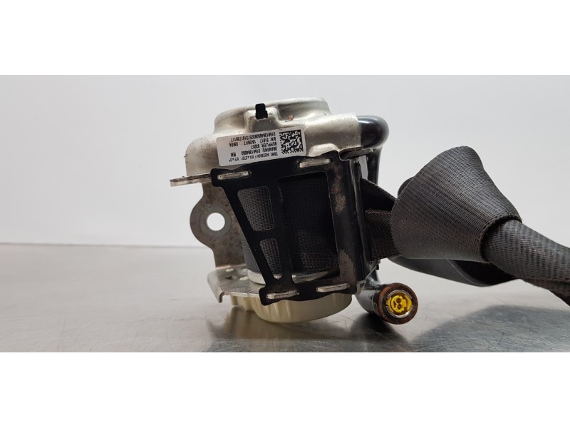 Recambio de cinturon seguridad trasero derecho para alfa romeo stelvio (630) basis q4 referencia OEM IAM 156138465 01561384650 