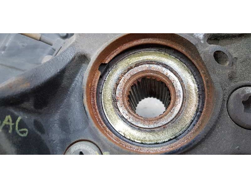 Recambio de mangueta delantera derecha para kia ceed business referencia OEM IAM 51716G4AA0  