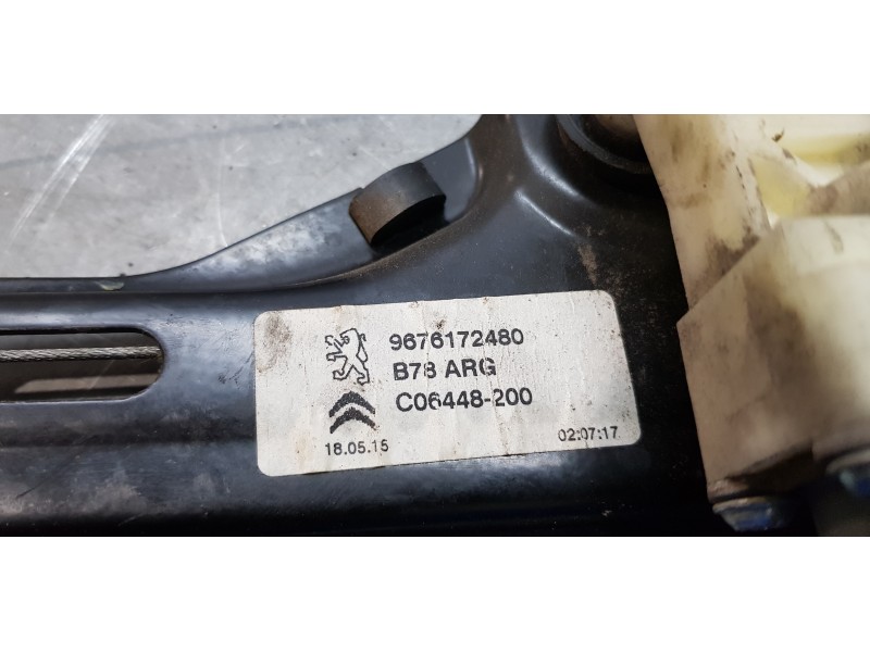 Recambio de elevalunas trasero izquierdo para citroen c4 picasso seduction referencia OEM IAM 9675288380  