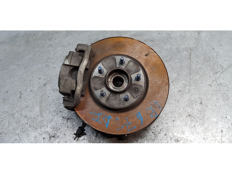 Recambio de mangueta delantera izquierda para chevrolet orlando lt referencia OEM IAM 13248526  