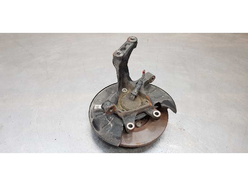 Recambio de mangueta trasera izquierda para kia ceed business referencia OEM IAM 52710G4AA0  