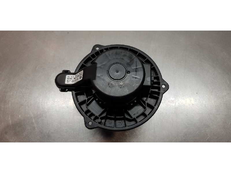 Recambio de motor calefaccion para kia ceed business referencia OEM IAM 97113J7000  