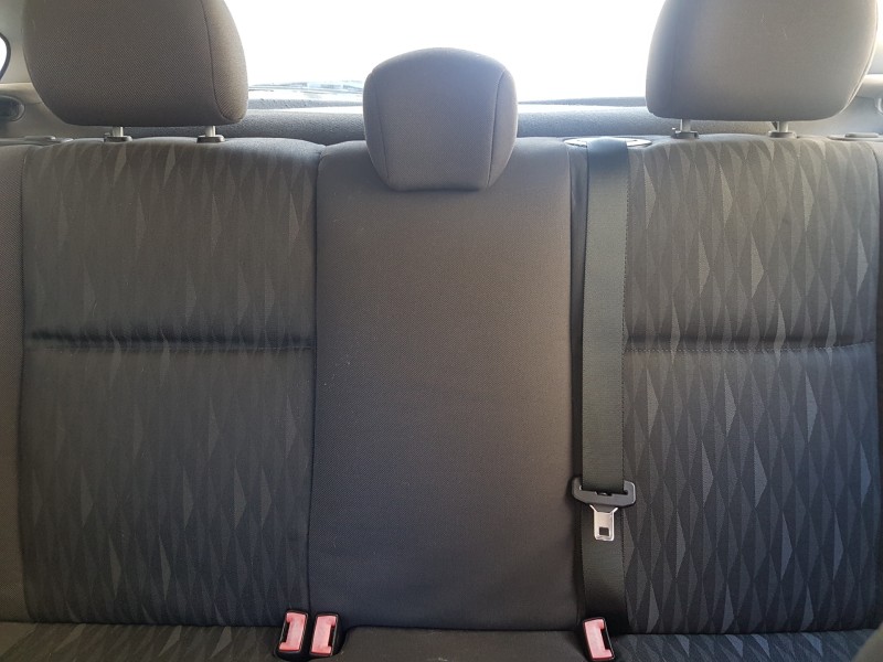 ford focus berlina (cak) del año 2004