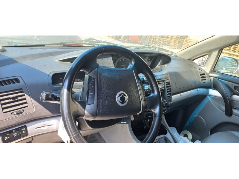 ssangyong rodius del año 2005