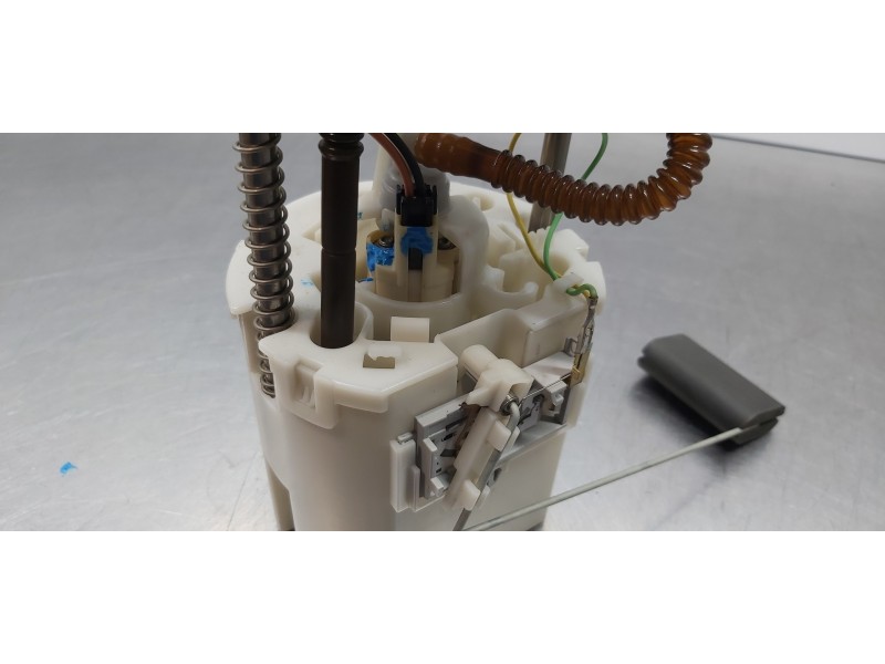 Recambio de aforador para opel agila b enjoy referencia OEM IAM 1510073KA0 1510073KA0  Recambio de aforador para opel agila b enjoy referencia OEM IAM 1510073KA0 1510073KA0