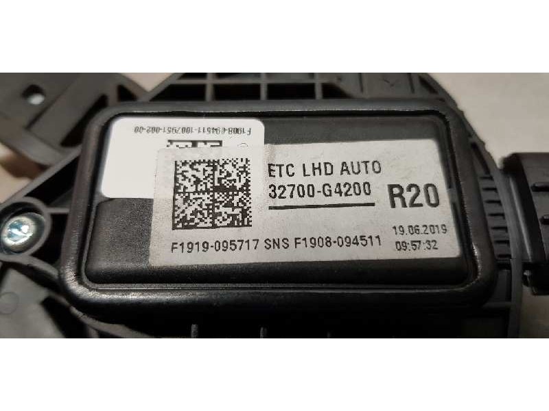 Recambio de pedal acelerador para kia ceed business referencia OEM IAM 32700G4200 6 PINES 