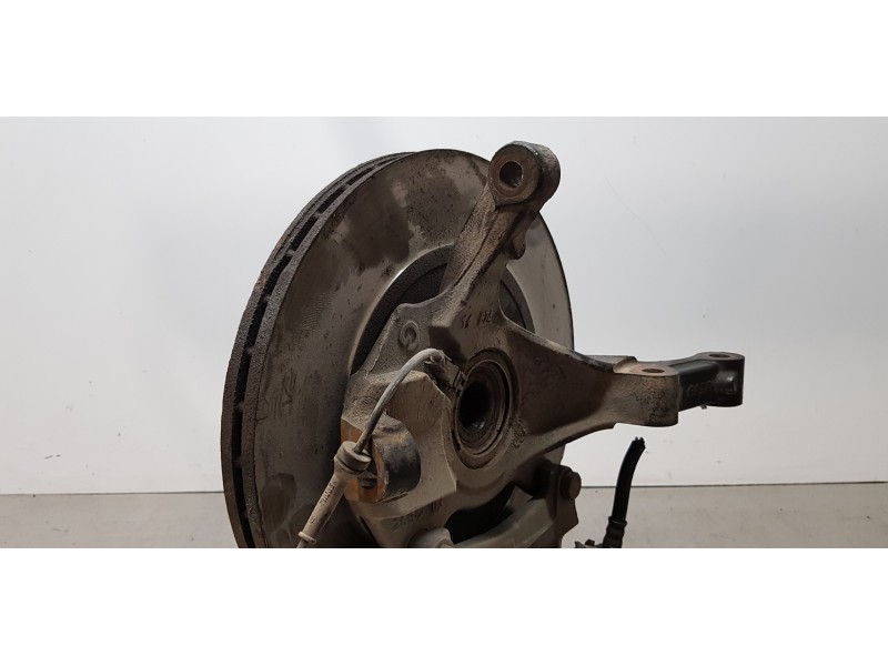 Recambio de mangueta delantera izquierda para renault espace iv (jk0) expression referencia OEM IAM 8200320889  