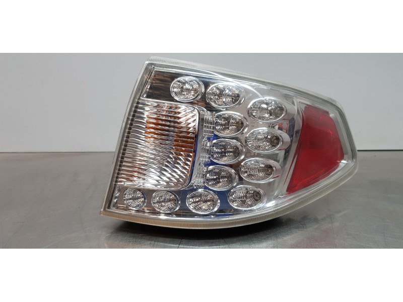 Recambio de piloto trasero derecho para subaru impreza g12 limited referencia OEM IAM 84912FG020   Recambio de piloto trasero derecho para subaru impreza g12 limited referencia OEM IAM 84912FG020