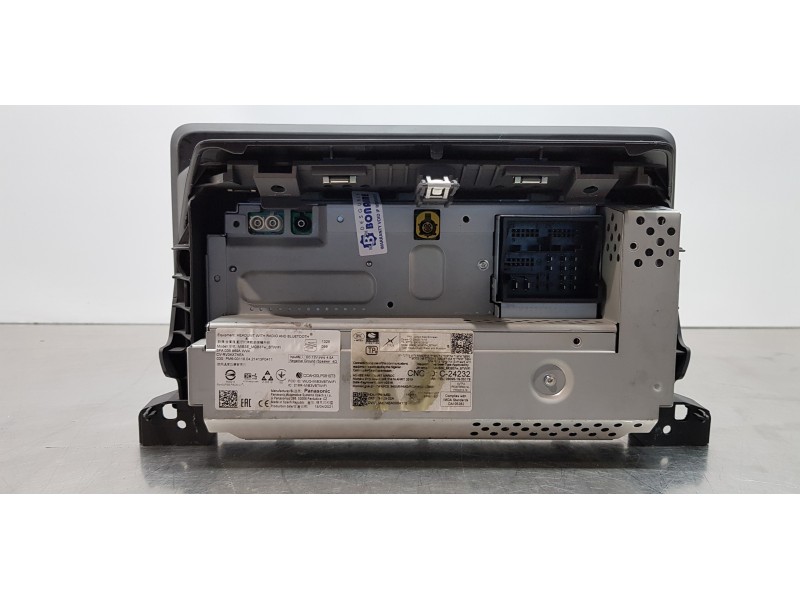 Recambio de pantalla multifuncion para seat leon sportstourer (kl8) xcellence referencia OEM IAM 5FA035869AWVA 5FA035869A 